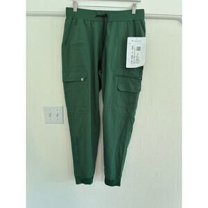 NWT Fabletics Womens Medium Evoke Cargo Jogger Hunter Green